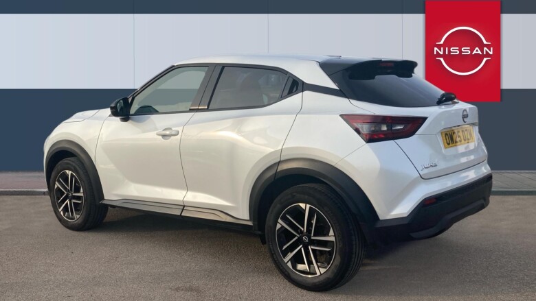 Nissan Juke 1.0 DiG-T N-Connecta 5dr Petrol Hatchback